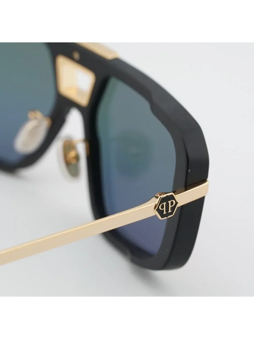 Philipp Plein SPP008M 703V Sunglasses Black Aviator Frame, Smoke Rainbow Lenses